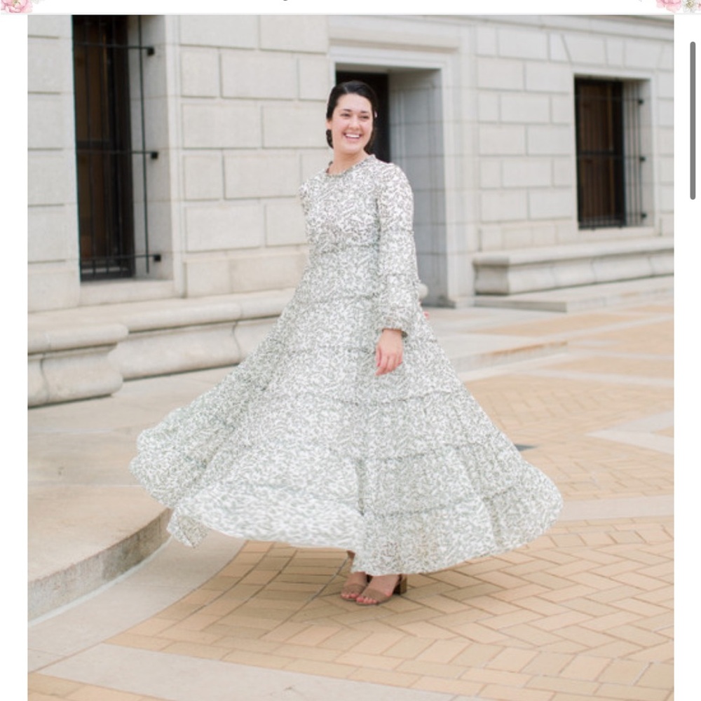 GARDEN REVERIES DRESS(price is firm)